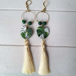 Kolczyki monstera variegata - beżowy chwost