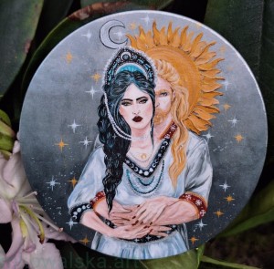 Magnes okrągły: Chors i Dadźbóg Księżyc i Słońce